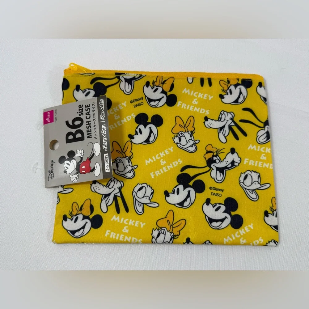 NWT-Disney x Daiso Mickey Mouse B6 Size (7.48” x 5.90”) Mesh Case w/Zip Closure